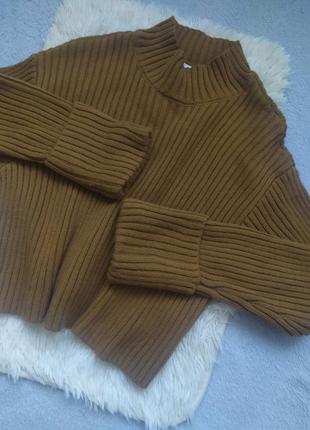 Об'ємний светр