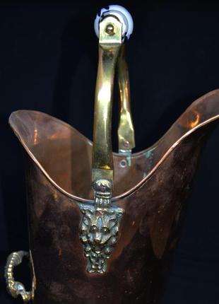 Подставка под зонтик.