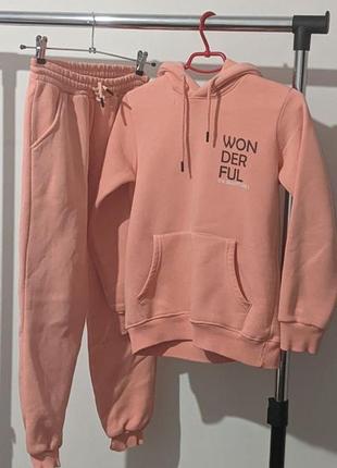 Продам спортивный костюм!