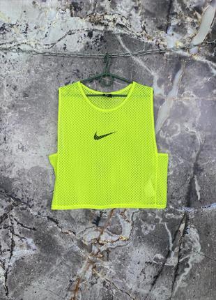 Чоловіча крута оригінальна футбольна майка nike розмір l