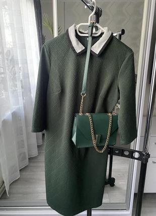 Платье в идеальном состоянии, в изумрудном цвете