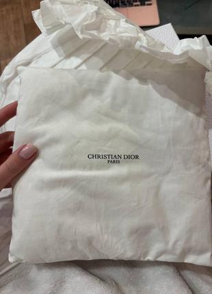 Dior подушечка оригінал із лого бренда
