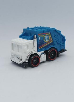 Машинка ghb66 hot wheels