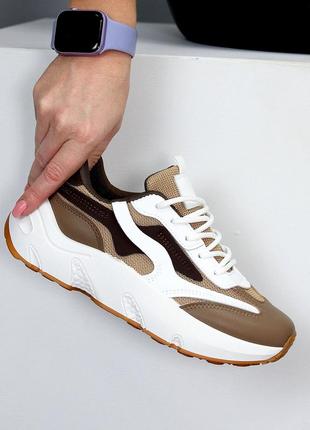 Білі бежеві шоколад жіночі кросівки на потовщенній підошві з натуральної шкіри4 фото