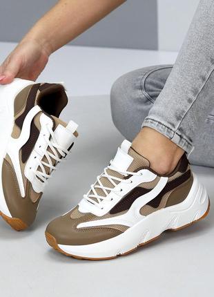 Білі бежеві шоколад жіночі кросівки на потовщенній підошві з натуральної шкіри6 фото