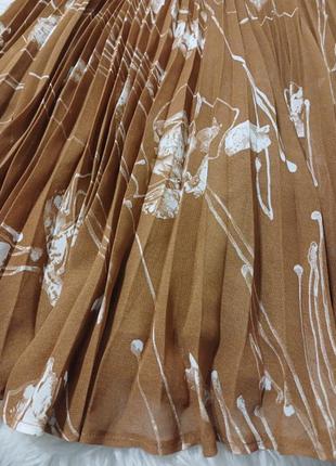 Плиссированная юбка-миди цвета кемел юбка в складки3 фото