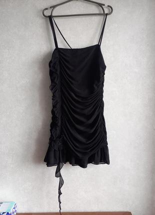 Черное драпированное шифоновое мини платье от zara с декоративными воланами, вечерний черный мини-платье zara4 фото