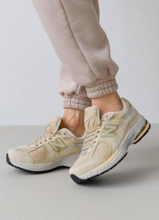 Женские замшевые кроссовки new balance 2002r beige sand, женские кеды нью беленс бежевые. женская обувь