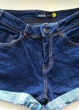 Комплект джинсова куртка + короткі шорти2 фото