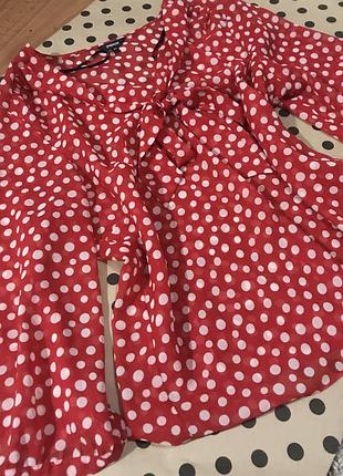 Шикарна блуза в горох