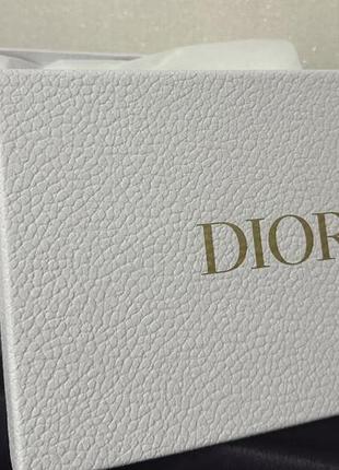 Dior фірмова тиснена коробка оригінал2 фото