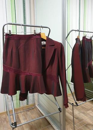 Костюм классический 4-я топ брюки, юбка, пиджак, жакет