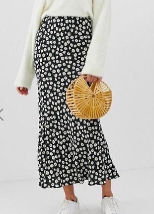 Черная мягкая юбка в цветы макси1 фото