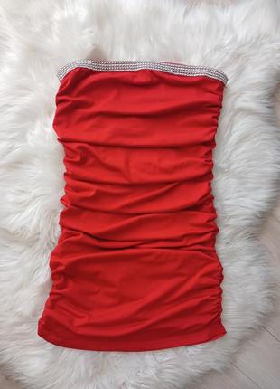 Сексуальне червоне зібране еластичне трендове тонке міні плаття
