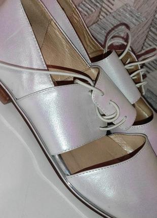 Estro жіночі туфлі 23,5 см2 фото