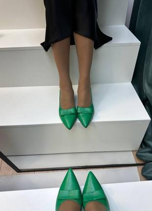 Туфлі лодочки з натуральної італійської шкіри та замші жіночі з бантиком8 фото