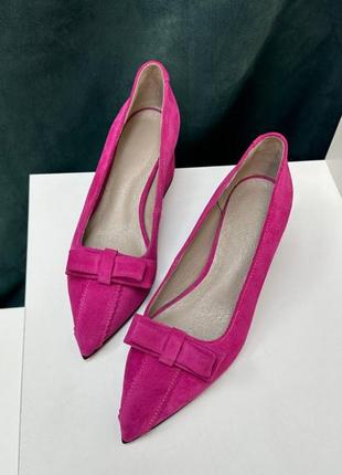Туфлі лодочки з натуральної італійської шкіри та замші жіночі з бантиком3 фото