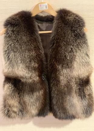 Хутро. греція.