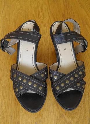 Босоніжки замінник розмір 369 стелька 25,8 см  s.oliver