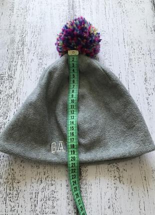 Крутая флисовая с балабаном шапка gap