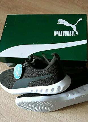 Puma. кросівки