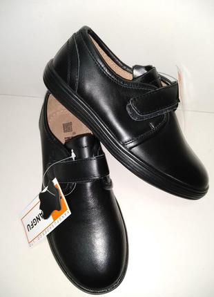 Кожа шикарні шкіряні туфлі фірми  kangfu3 фото