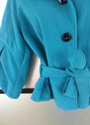 Голубое укороченное пальто. пальто демисезонное4 фото