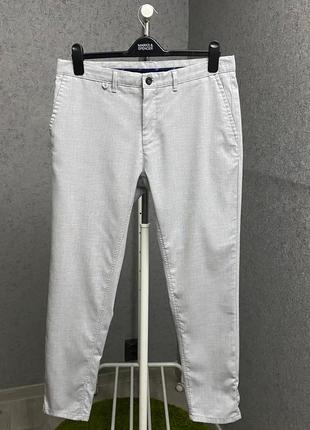 Сірі штани від бренда zara man1 фото