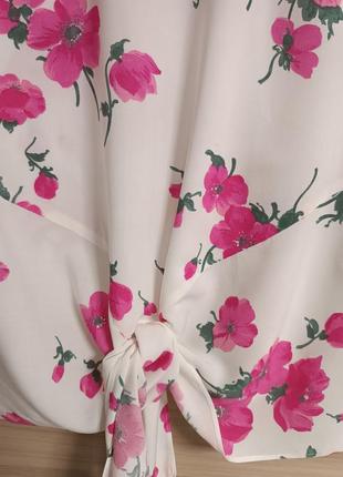 Красива ніжна легка блуза у квіти із зав'язками3 фото