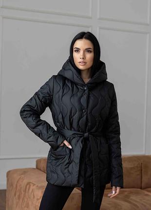 Стеганая женская куртка с капюшоном полина