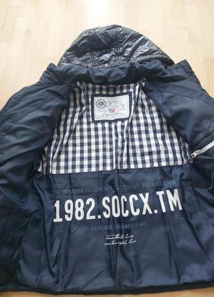 Курточка женская фирмы soccx