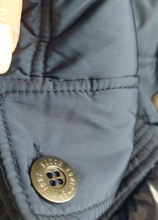 Курточка женская фирмы soccx