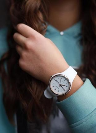 Жіночий годинник skmei vivo white. брендові, високоякісні годинники skmei vivo white від skmei3 фото