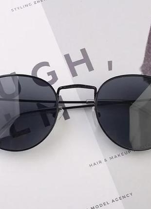 Солнцезащитные очки женские мужские унисекс чёрные в металлической оправе