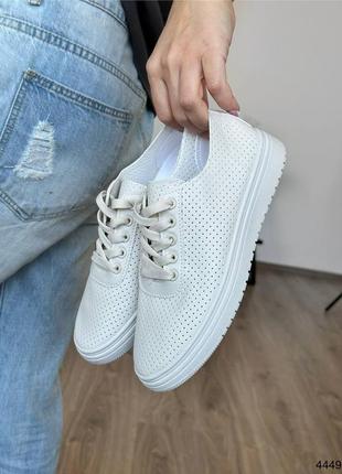 Женская обувь, красивые женские мокасины