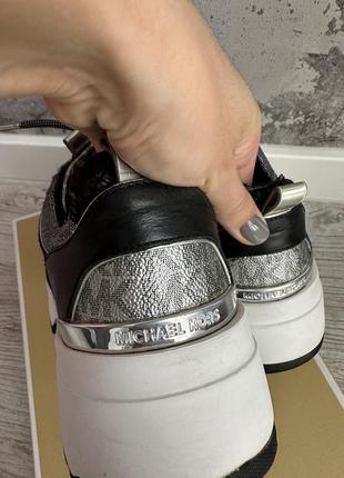 Кросівки michael kors cosmo4 фото