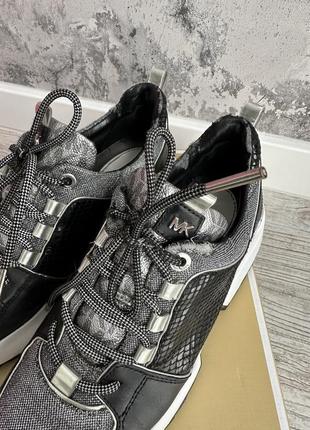 Кросівки michael kors cosmo6 фото