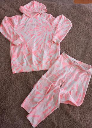 Костюм спортивний,лосіни і худі