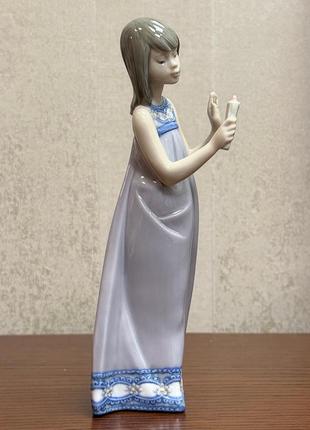 Порцелянова статуетка lladro «дівчина зі свічкою».6 фото