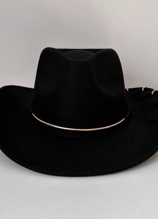 Капелюх федора ковбойка унісекс зі стійкими крисами, пірсингом і металевим декором чорна3 фото