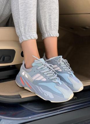 Adidas yeezy boost 700 light blue, жіночі кросівки адідас ізі 700