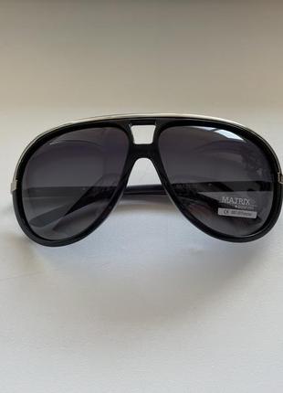 Сонцезахисні окуляри matrix2 фото
