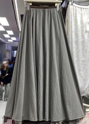 Длинная юбка макси трапеция в простом стиле
