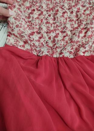 Платье без рукавов с цветочным принтом tfnc london3 фото