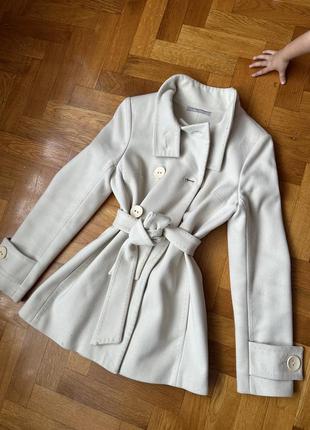 Пальто короткий пиджак весенний демисезон под пояс1 фото