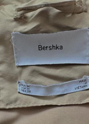 Демисезонная куртка bershka5 фото