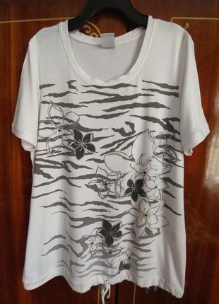 Футболка жіноча