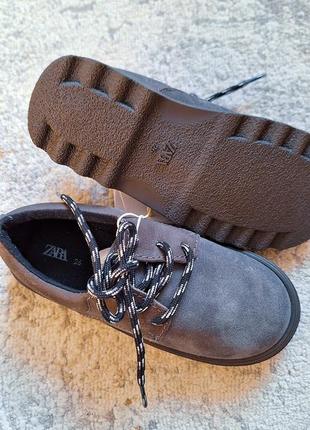 Новые детские туфли ботинки кроссовки зара zara на мальчика размер 26, 27
