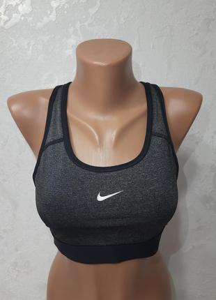 Спортивний чорний  топ nike xs s m.