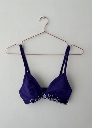 Топ calvin klein1 фото